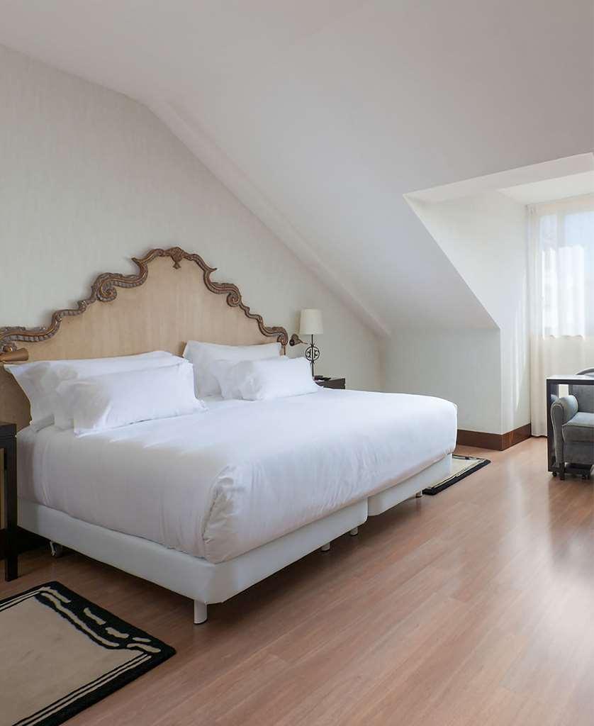 Palacio De Aviles Affiliated By Melia Ruang foto