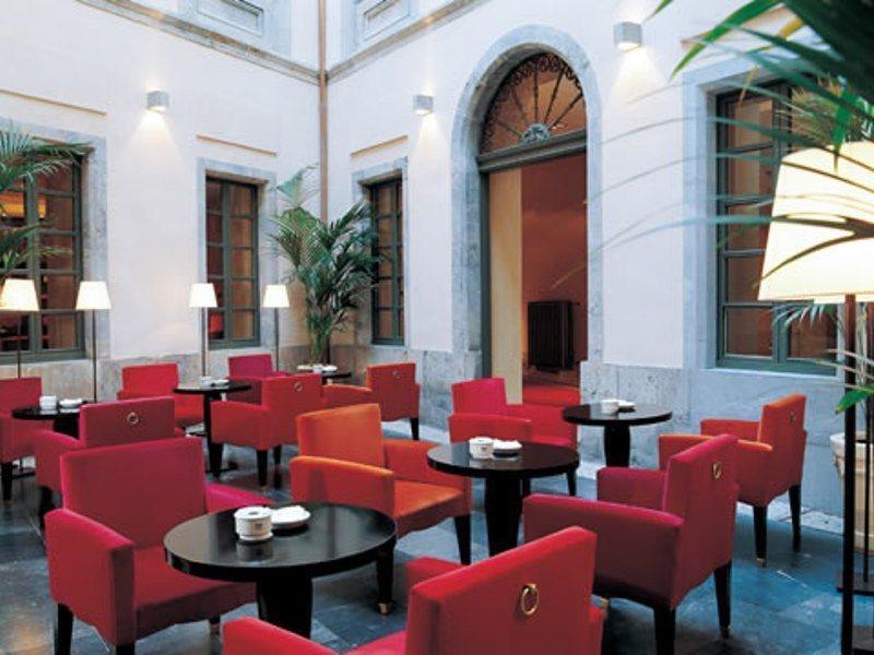 Palacio De Aviles Affiliated By Melia Restoran foto The lobby