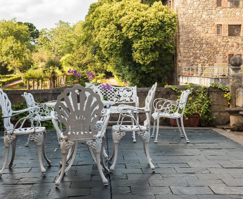 Palacio De Aviles Affiliated By Melia Bagian luar foto The terrace